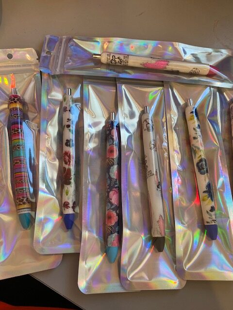 Custom Glitter Pens – dandelionwishestumblers